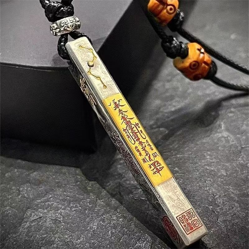 Five-way God of Wealth Pendant - огляд і ціна Ethnic Fashion Way