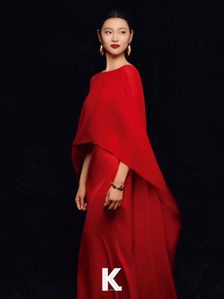 2026 New Fashion High-End Red  - огляд і ціна Ethnic Fashion Studio
