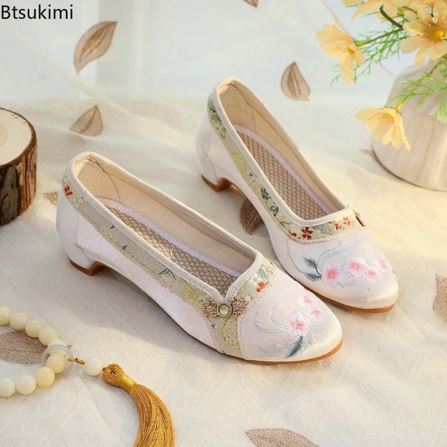 2026 New Women's Shoes Ethnic  - огляд і ціна Ethnic Fabric