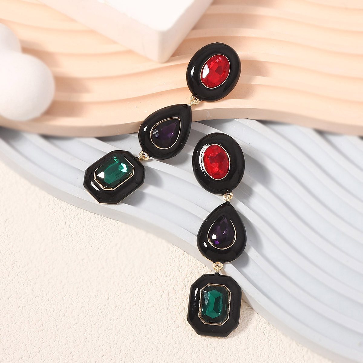 Retro-chic enamel, unique ethn - огляд і ціна Ethnic Chic Fashion