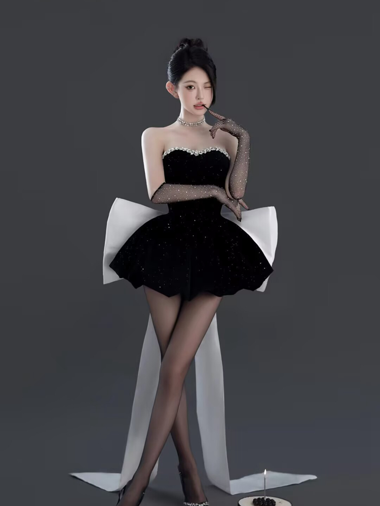Elegant Black Photography Cost - огляд і ціна Ethnic Fashion Studio