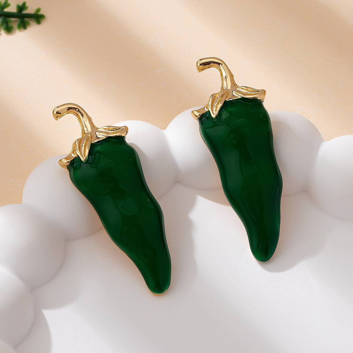 Quirky Chili Stud Earrings Wom - огляд і ціна Ethnic Chic Fashion